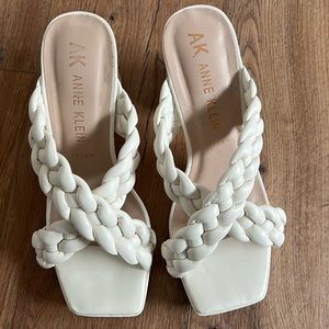 Anne Klein Flex Heels